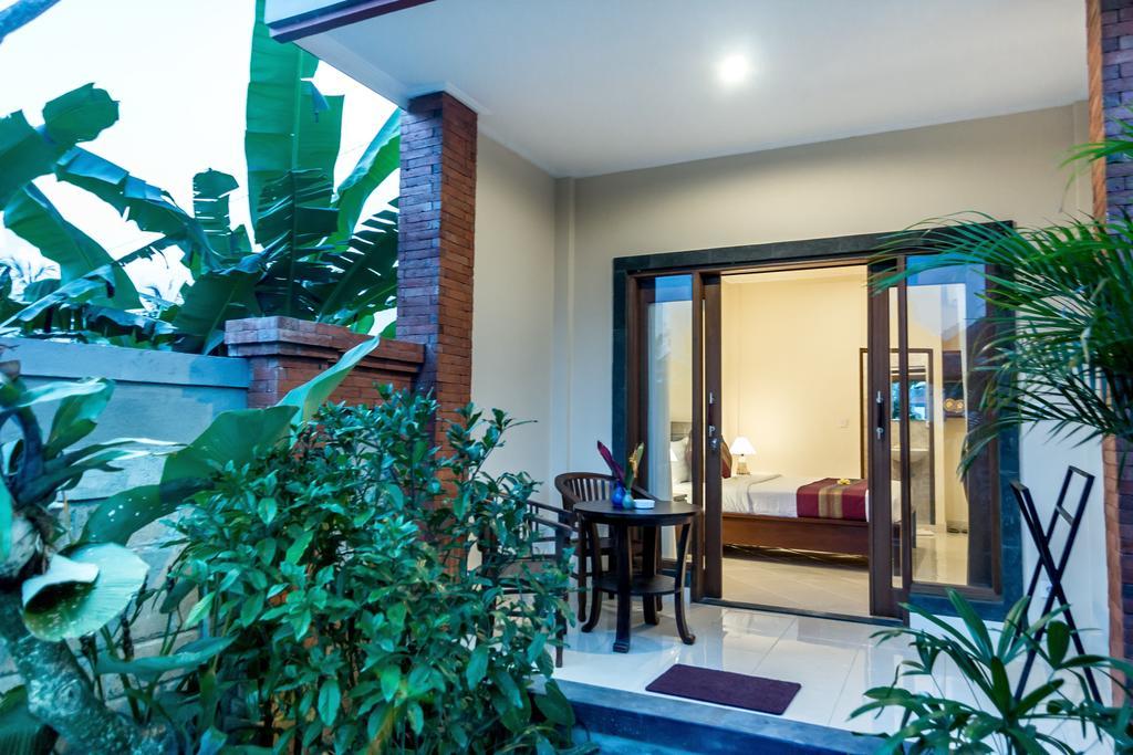 Umah Dangin Guest House Ubud  Exterior photo